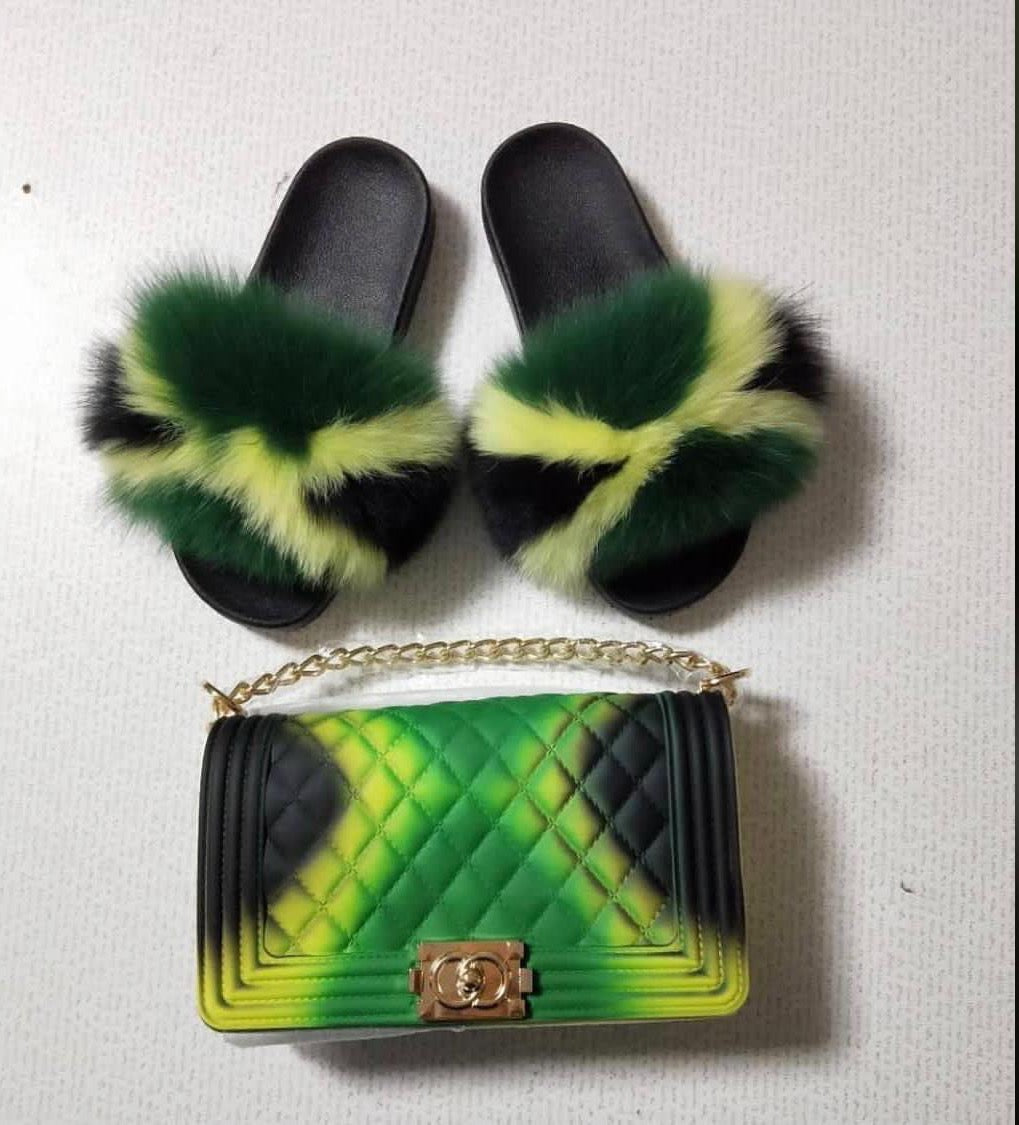 Jamaica faux fur sliders and handbag